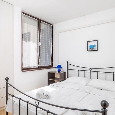 Rona Apartment Zrinka Poreč Buitenkant foto