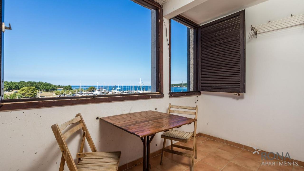 Rona Apartment Zrinka Poreč Buitenkant foto